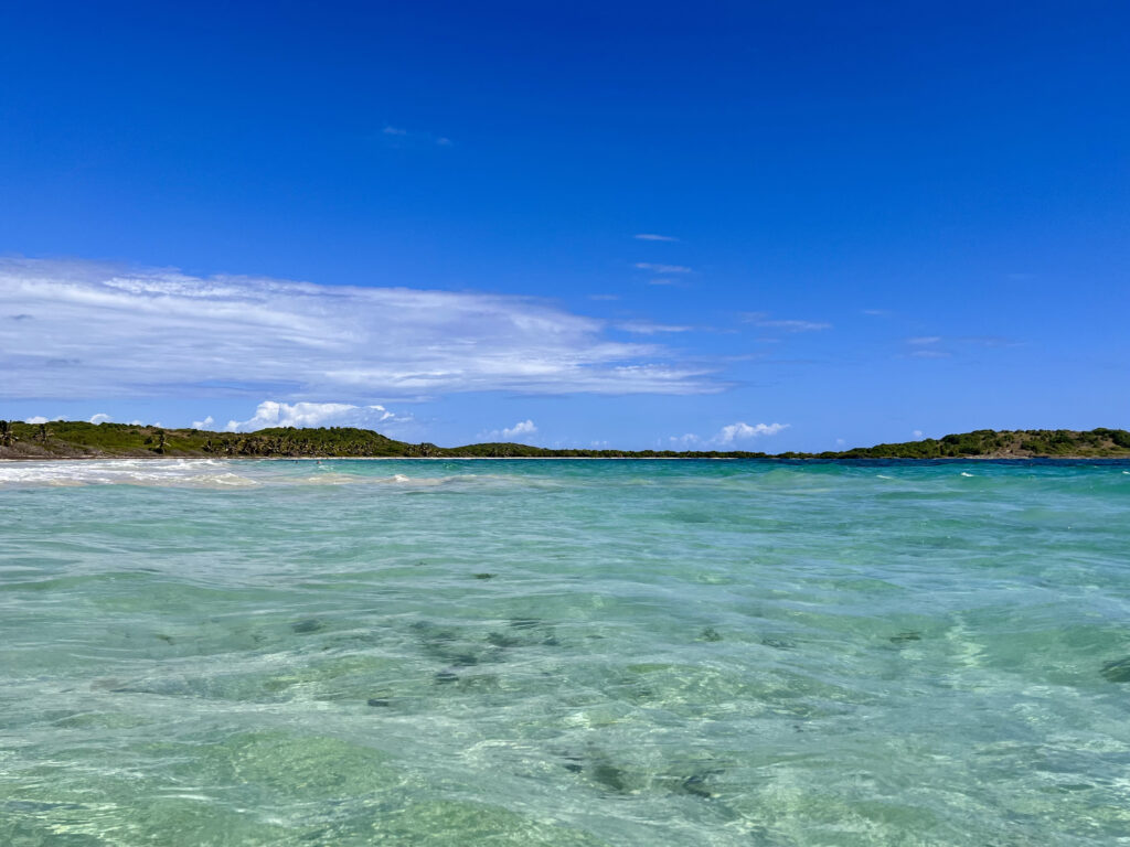 plage de l'anse trabaud